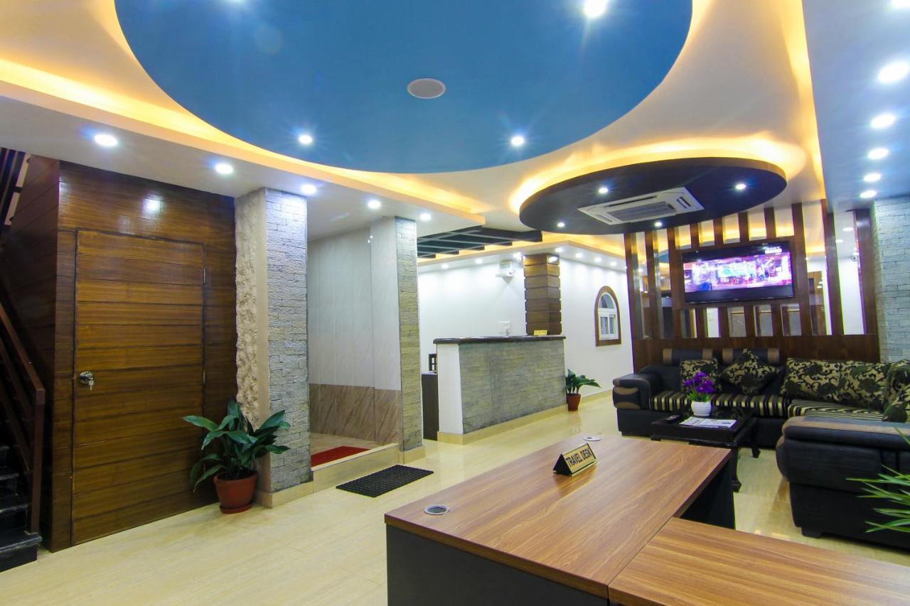 Hotel Lakeside Pvt. Ltd. Pokhara Extérieur photo