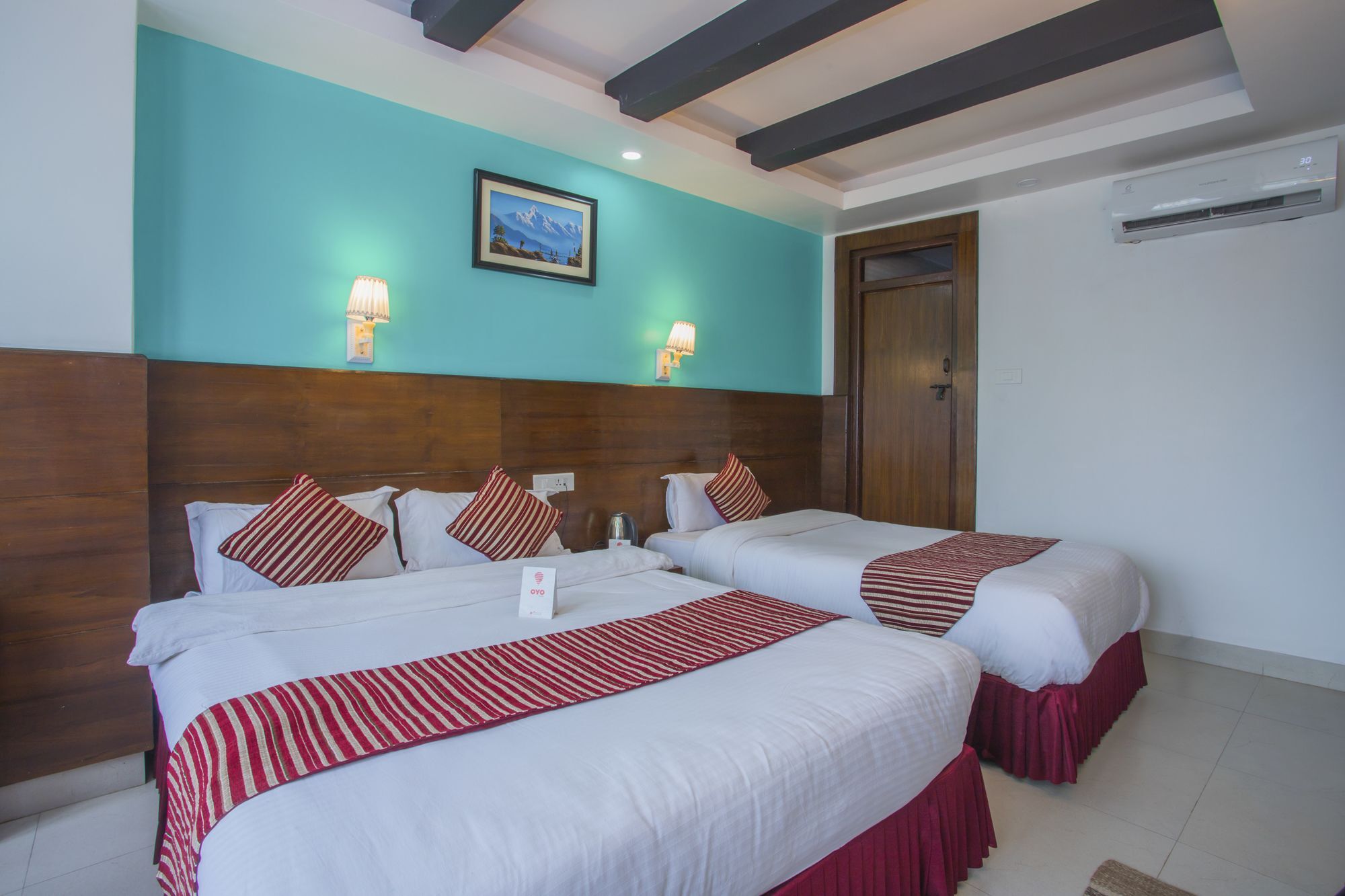 Hotel Lakeside Pvt. Ltd. Pokhara Extérieur photo